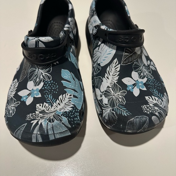 CROCS Other - Crocs  Floral Clogs - Black and Blue size M-10 , W-12